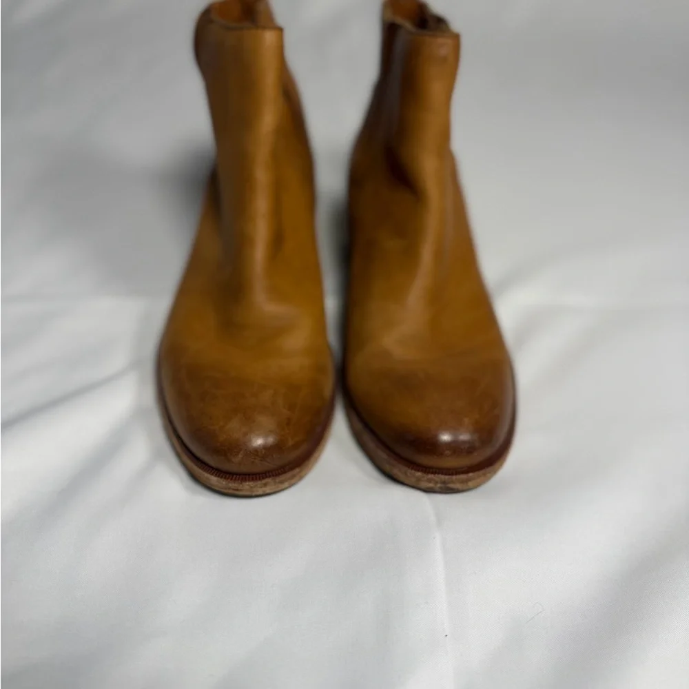 Kork Ease Mindo Ankle Boots, size 6.5. Small spot on upper- see pictures.